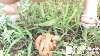 SCAT - Sexy girls Pooping 5