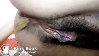 SCAT - Asian girls pooping in the toilet 4