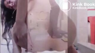 SCAT - Sexy girls Pooping 6