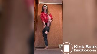 SCAT - Hot girls Pooping