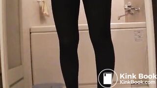 SCAT - Hot girls Pooping