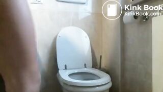 SCAT - Sexy girls Pooping 8