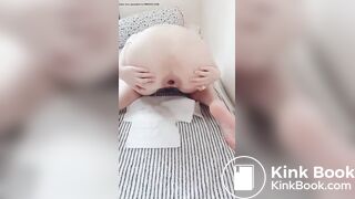 SCAT - Hot girls Pooping