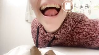 SCAT - Hot girls Pooping