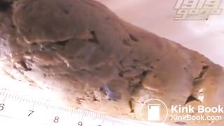 SCAT - Hot girls Pooping