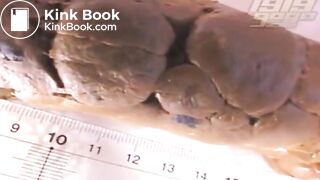 SCAT - Hot girls Pooping