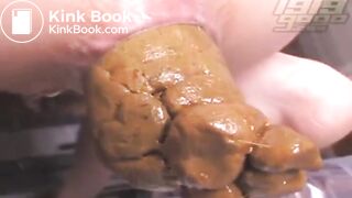 SCAT - Hot girls Pooping