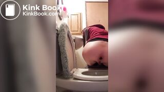 SCAT - Hot girls Pooping
