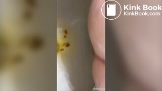 SCAT - Hot girls Pooping