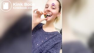 SCAT - Hot girls Pooping