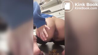 SCAT - Sexy girls Pooping