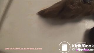 SCAT - Sexy girls Pooping 10