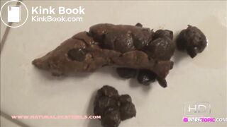 SCAT - Sexy girls Pooping 10