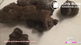 SCAT - Sexy girls Pooping 10