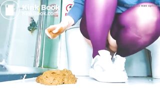 SCAT - Sexy girls Pooping 11