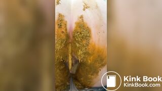 SCAT - Sexy girls Pooping 11