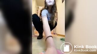 SCAT - Sexy girls Pooping 4