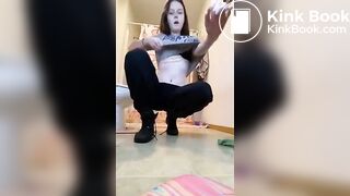 SCAT - Sexy girls Pooping 4