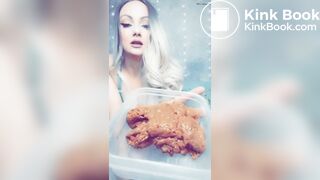 SCAT - Sexy girls Pooping 2