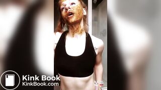 SCAT - Sexy girls Pooping 12