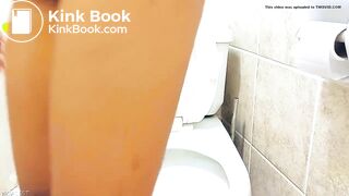 SCAT - Sexy girls Pooping 5