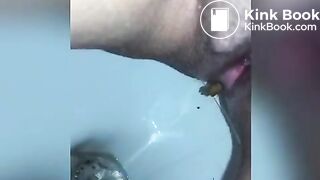 SCAT - Sexy girls Pooping 3