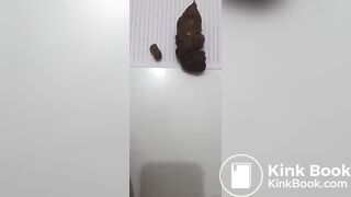 SCAT - Sexy girls Pooping 5