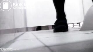 SCAT - Asian girls pooping in the toilet 4