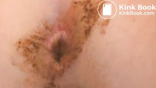 SCAT - Sexy girls Pooping 6