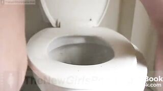 SCAT - Sexy girls Pooping 6