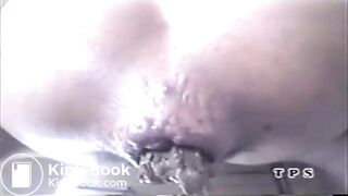 SCAT - Asian girls pooping in the toilet 7
