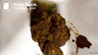 SCAT - Sexy girls Pooping 5
