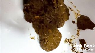 SCAT - Sexy girls Pooping 5