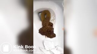 SCAT - Sexy girls Pooping 5