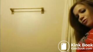 SCAT - Sexy girls Pooping 14