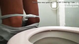 SCAT - Sexy girls Pooping 8