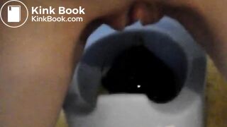 SCAT - Sexy girls Pooping 5