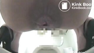 SCAT - Asian girls pooping in the toilet 7