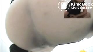 SCAT - Asian girls pooping in the toilet 7
