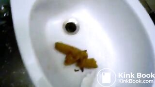 SCAT - Sexy girls Pooping 6