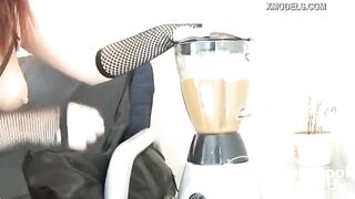 SCAT - Sexy girls Pooping 6