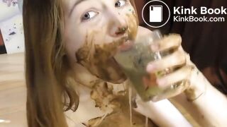 SCAT - Sexy girls Pooping 7