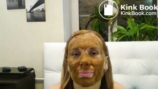 SCAT - Sexy girls Pooping 9