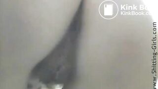 SCAT - Sexy girls Pooping 8