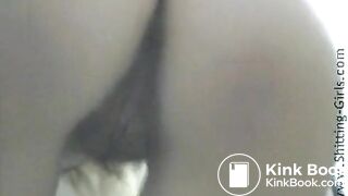 SCAT - Sexy girls Pooping 8