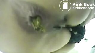 SCAT - Asian girls pooping in the toilet 7