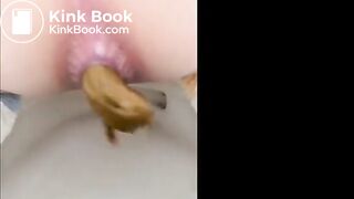 SCAT - Sexy girls Pooping 8