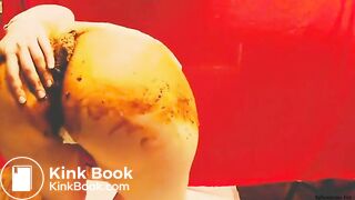 SCAT - Sexy girls Pooping 8