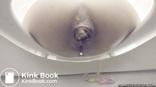 SCAT - Sexy girls Pooping 4