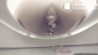 SCAT - Sexy girls Pooping 4